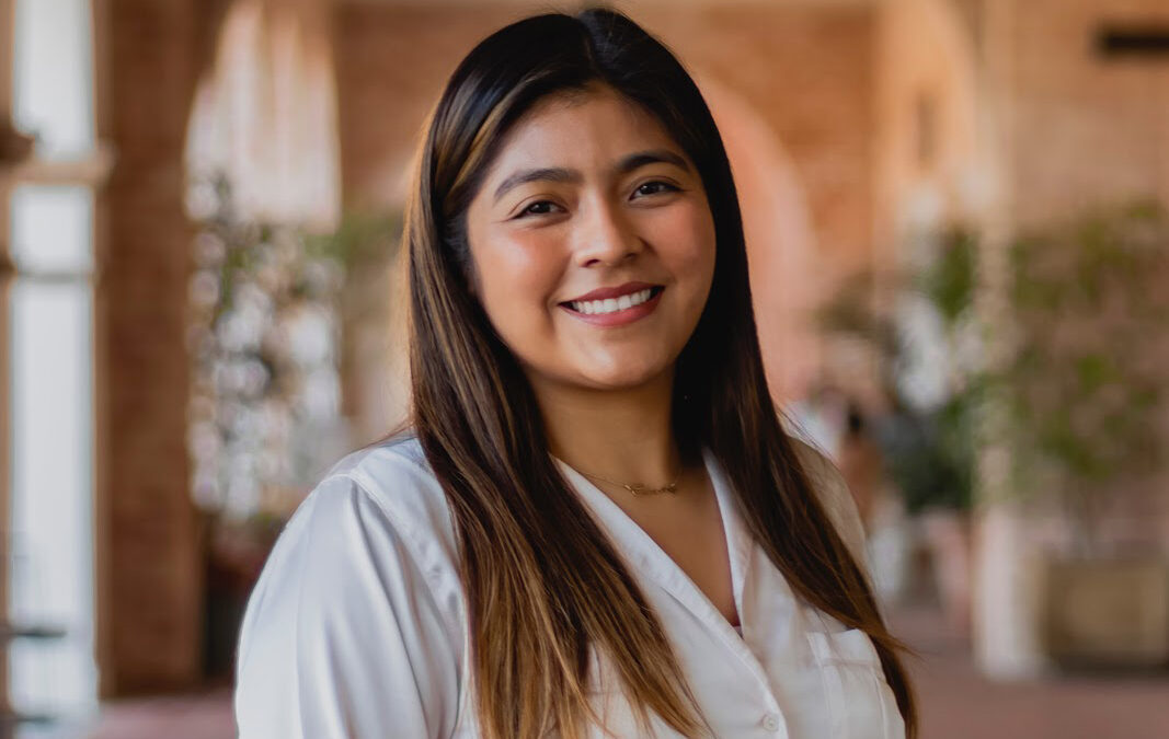APCH Alumni Spotlight / Destaco de la Alumna de APCH